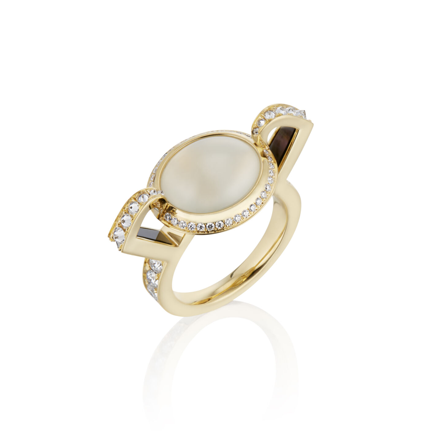 Renisis Jewelry Comes to Jensen Stern With Artistry That Redefines the Body